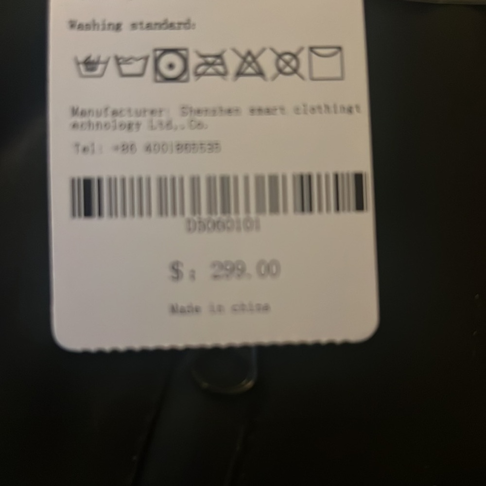 Men’s Large outdoor heated jacket (battery not included) - Picture 16 of 16